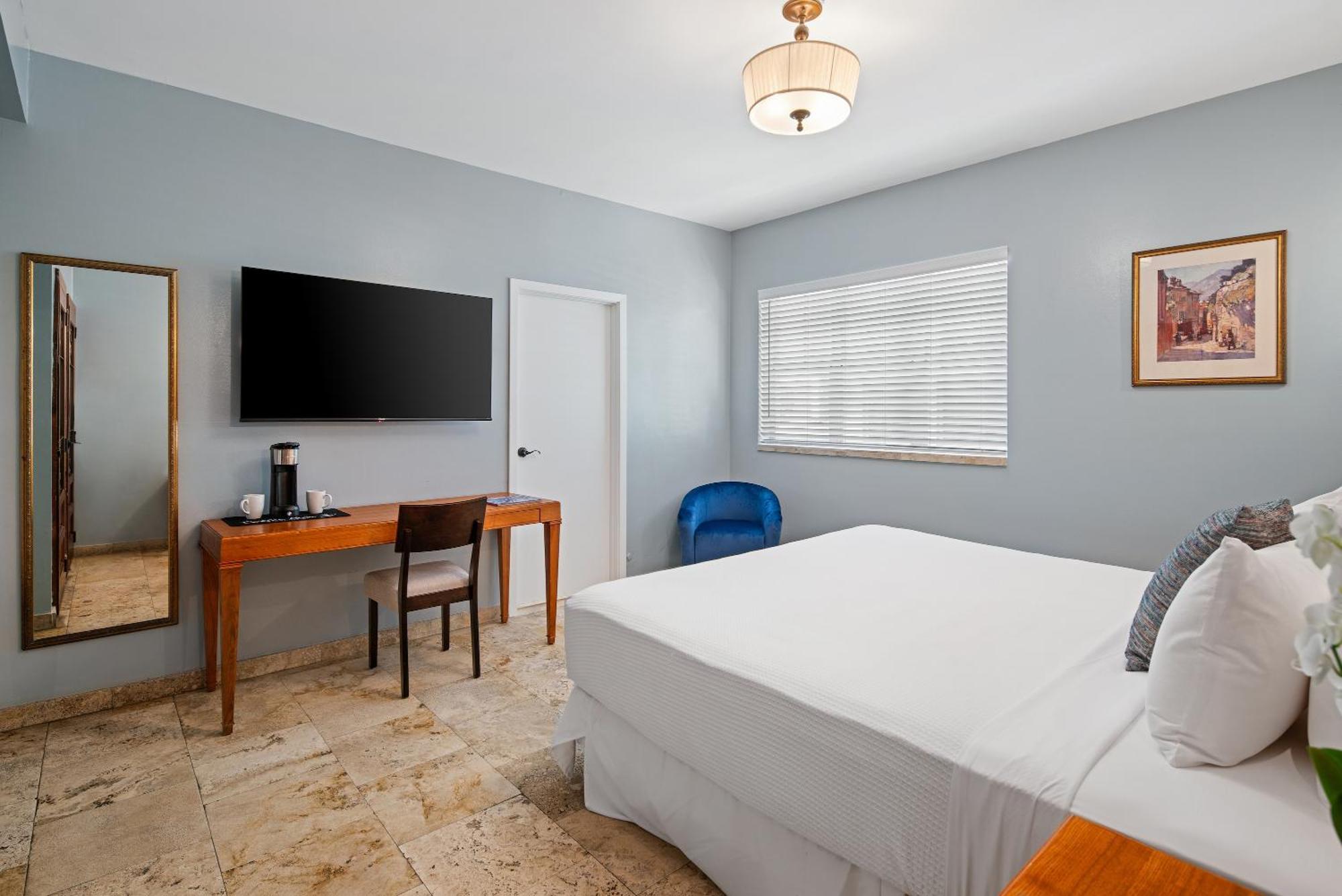 Kasa La Flora And Impala Miami Beach Room photo